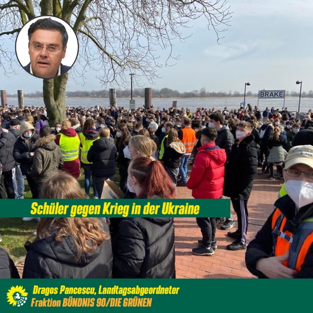 Schueler demonstrieren gegen den Krieg